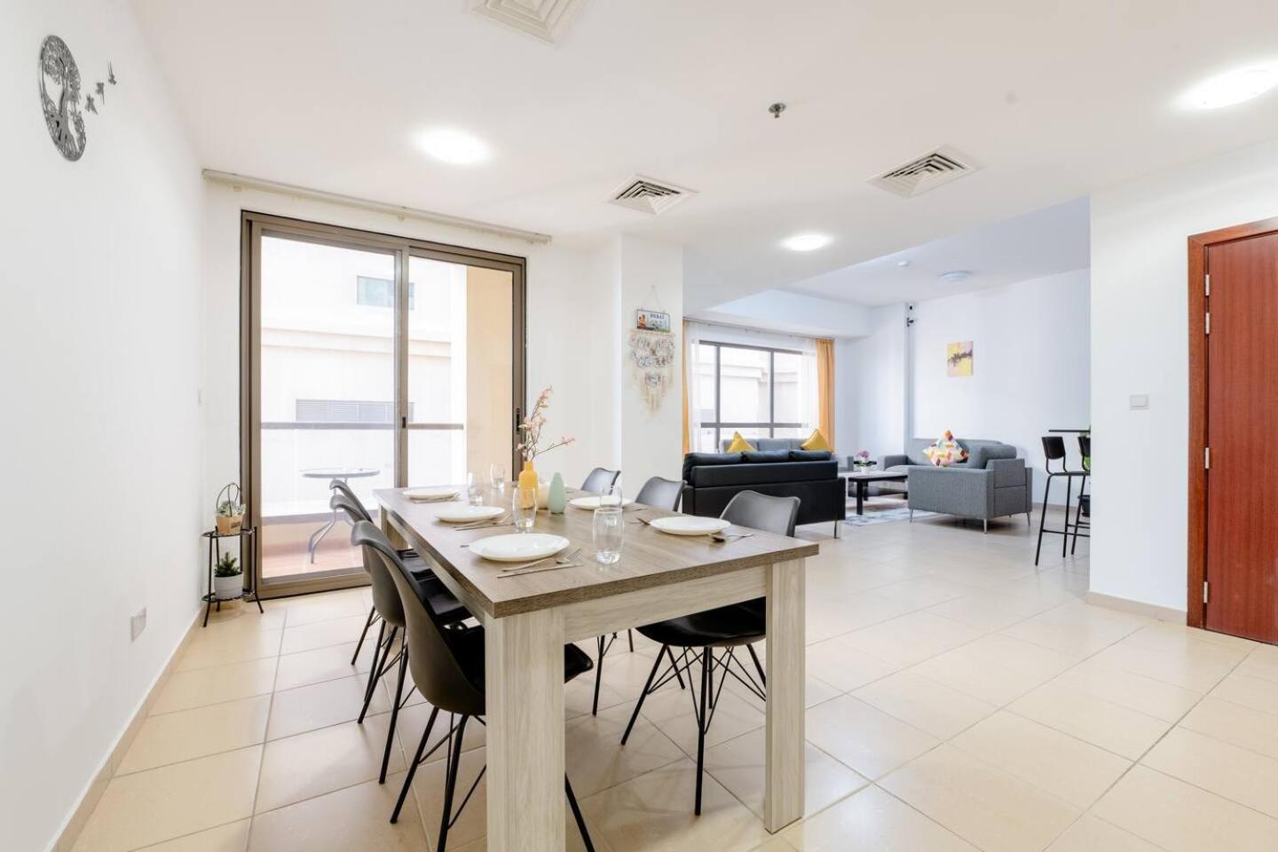 Moonlight Hostel Jbr - 2Min Walk To Jbr Beach - Gym - 2Min Metro Station - Poll Dubai Luaran gambar