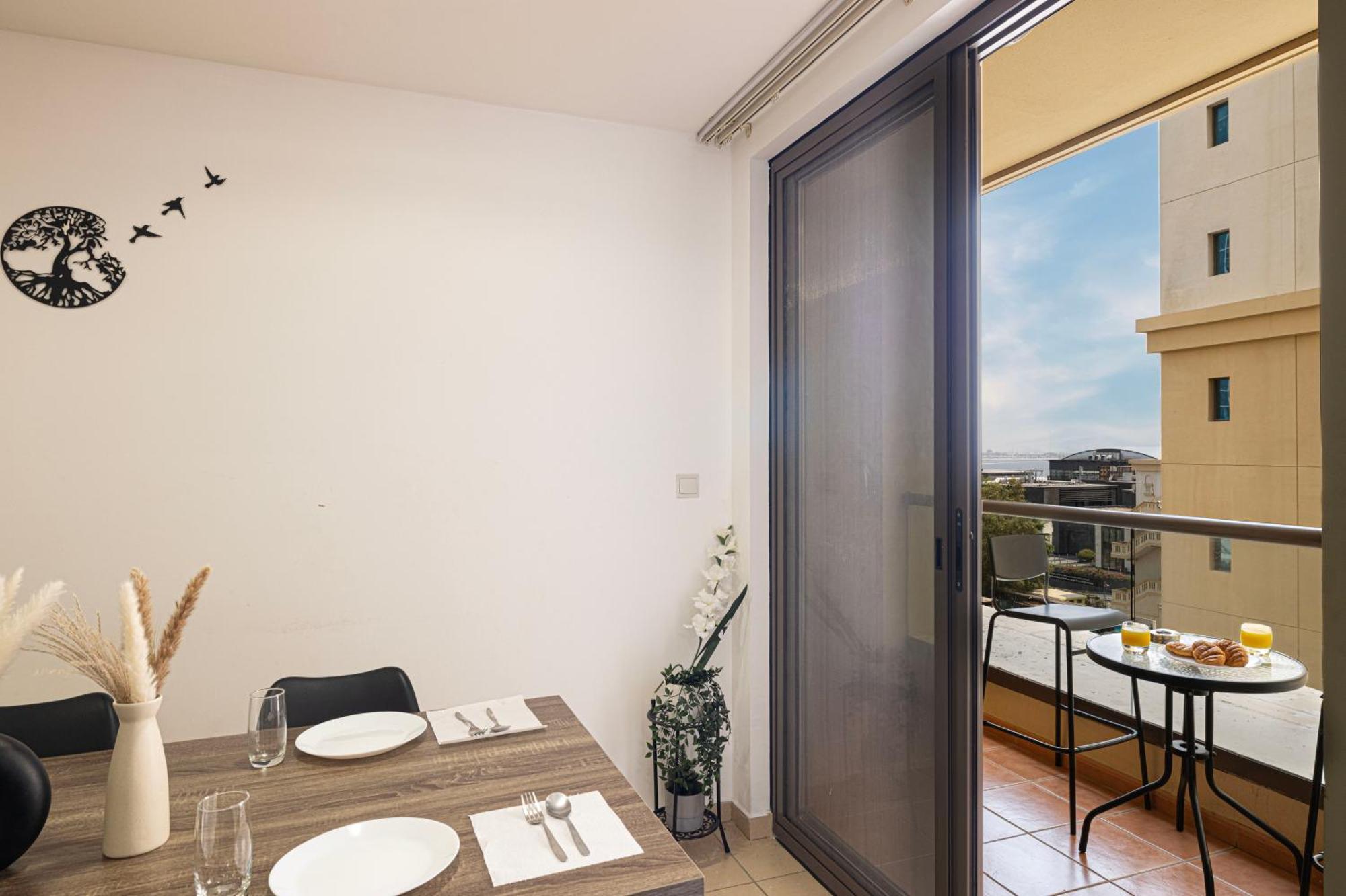 Moonlight Hostel Jbr - 2Min Walk To Jbr Beach - Gym - 2Min Metro Station - Poll Dubai Luaran gambar
