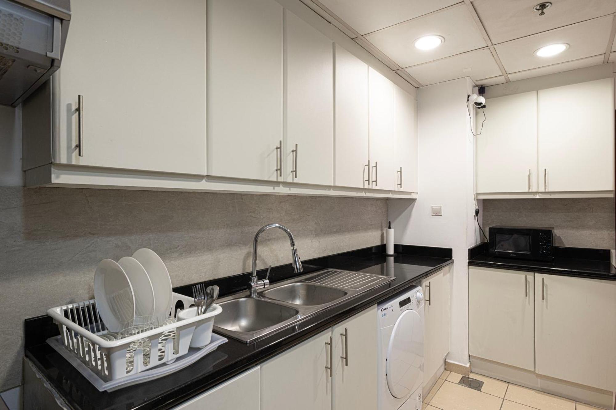 Moonlight Hostel Jbr - 2Min Walk To Jbr Beach - Gym - 2Min Metro Station - Poll Dubai Luaran gambar
